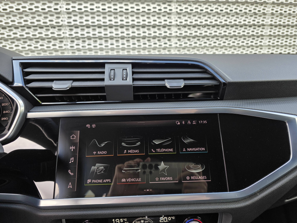 Acheter Audi Q3 Q3 35 TDI 150 ch S tronic 7 Advanced 5p occasion dans les concessions du Groupe Faurie