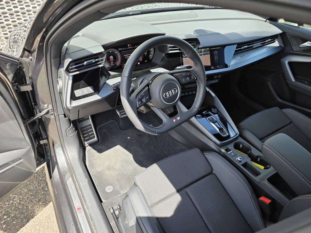 Acheter Audi A3 A3 Sportback 35 TDI 150 S tronic 7 S line 5p occasion dans les concessions du Groupe Faurie