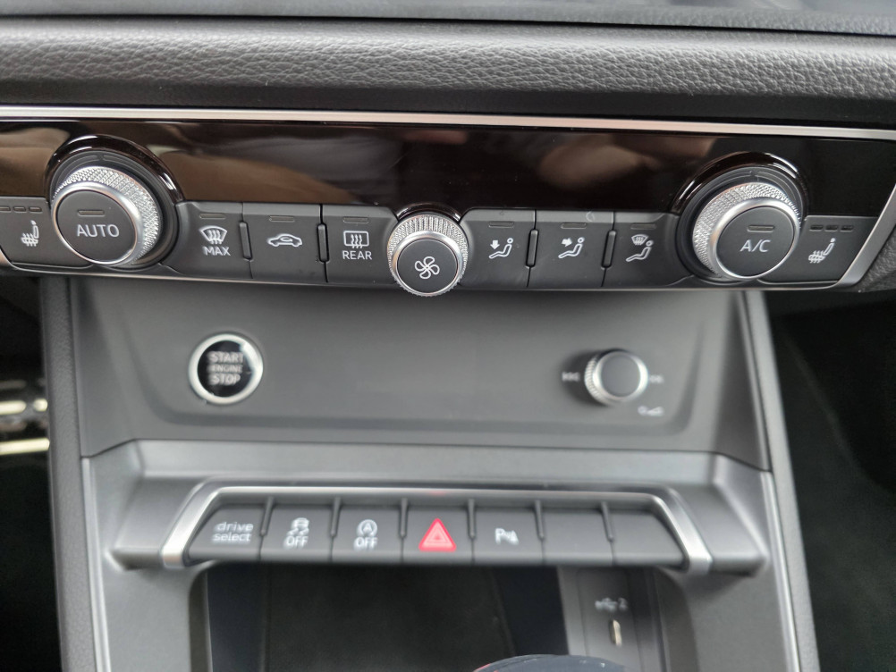 Acheter Audi Q3 Q3 35 TDI 150 ch S tronic 7 S line 5p occasion dans les concessions du Groupe Faurie