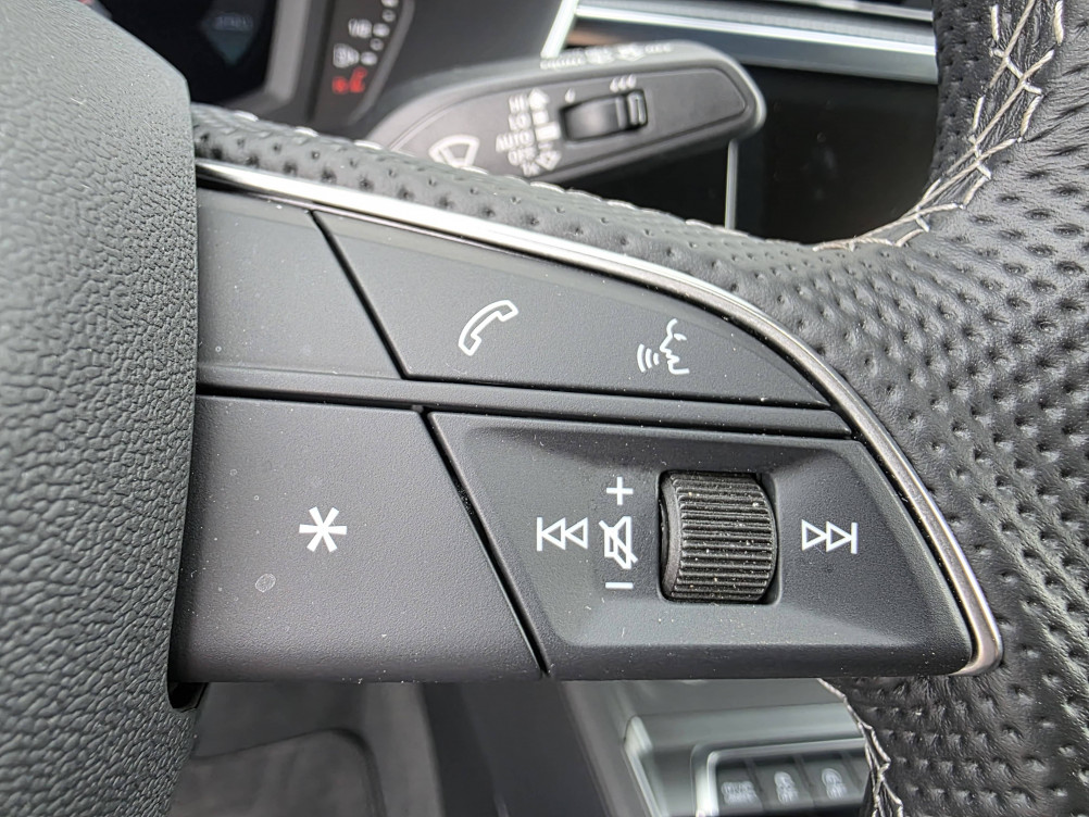 Acheter Audi Q3 Q3 35 TDI 150 ch S tronic 7 S line 5p occasion dans les concessions du Groupe Faurie