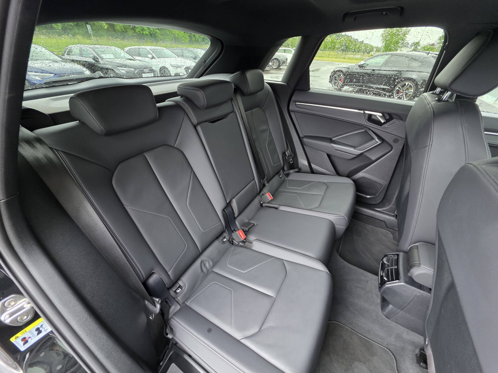 Acheter Audi Q3 Q3 35 TDI 150 ch S tronic 7 S line 5p occasion dans les concessions du Groupe Faurie