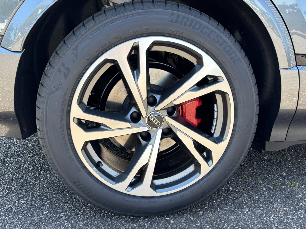 Acheter Audi Q6 E-TRON Q6 e-tron Sportback 306 ch 100 kWh performance S line 5p neuf dans les concessions du Groupe Faurie