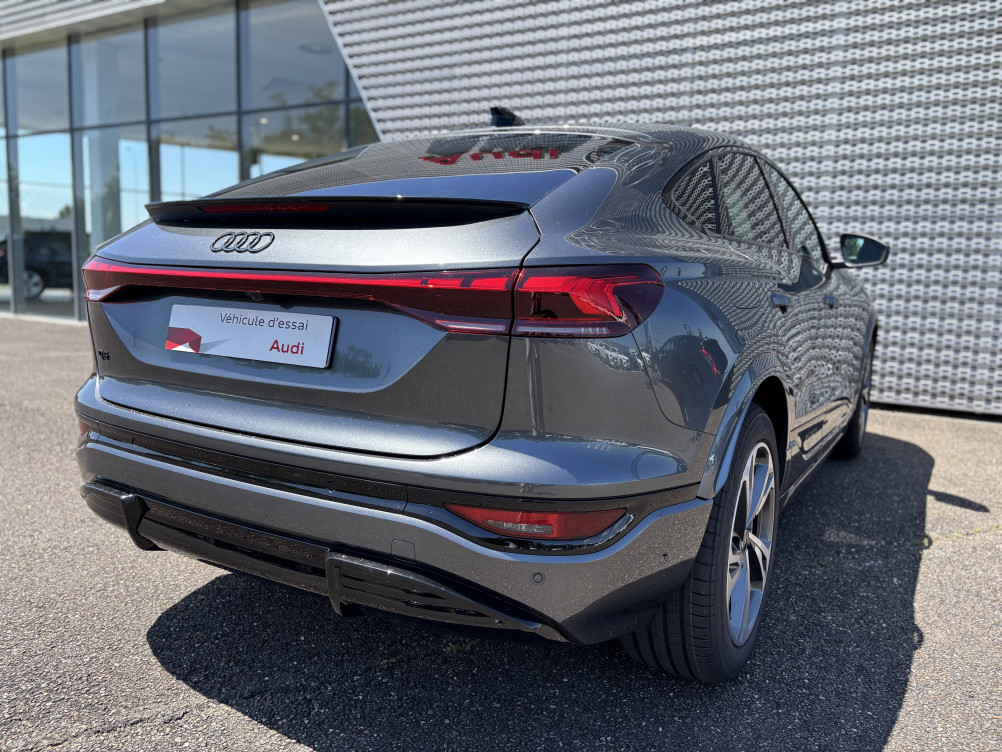 Acheter Audi Q6 E-TRON Q6 e-tron Sportback 306 ch 100 kWh performance S line 5p neuf dans les concessions du Groupe Faurie