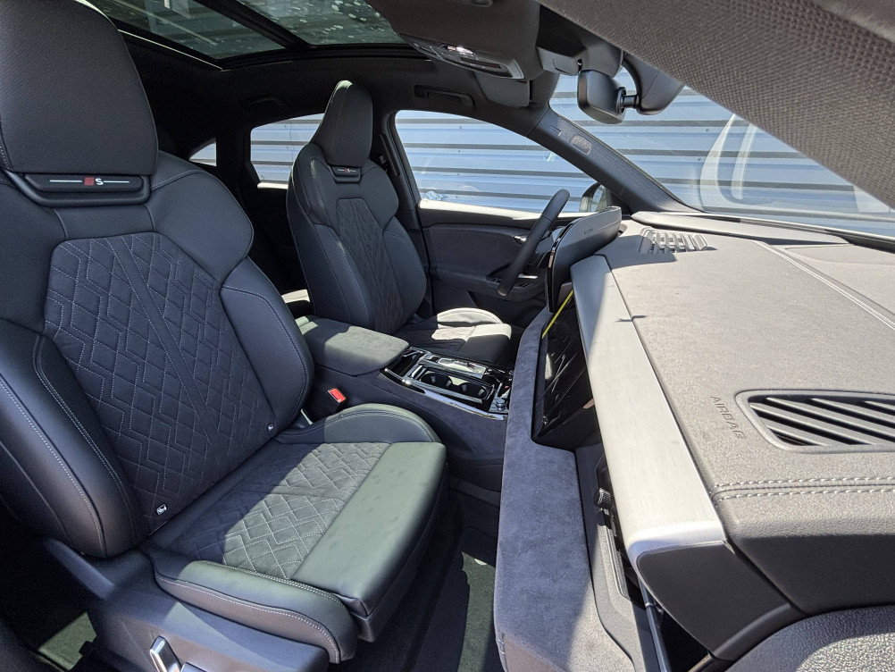 Acheter Audi Q6 E-TRON Q6 e-tron Sportback 306 ch 100 kWh performance S line 5p neuf dans les concessions du Groupe Faurie