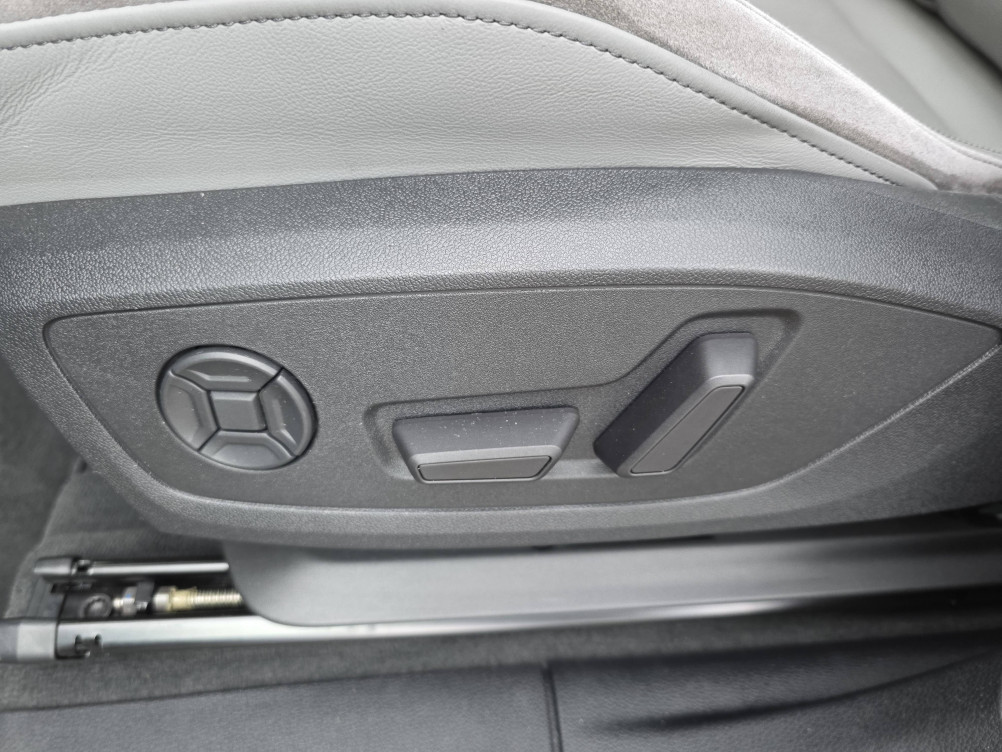 Acheter Audi Q3 Q3 Sportback 35 TDI 150 ch S tronic 7 S line 5p occasion dans les concessions du Groupe Faurie