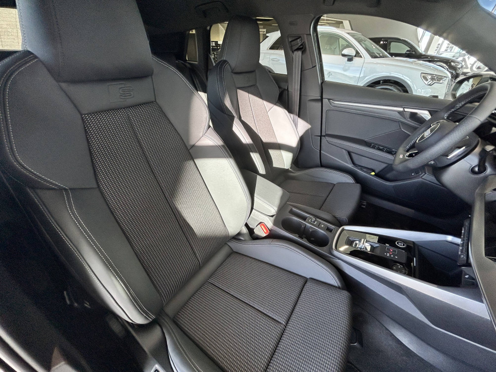 Acheter Audi A3 A3 Sportback 40 TFSIe 204 S tronic 6 S Line 5p neuf dans les concessions du Groupe Faurie