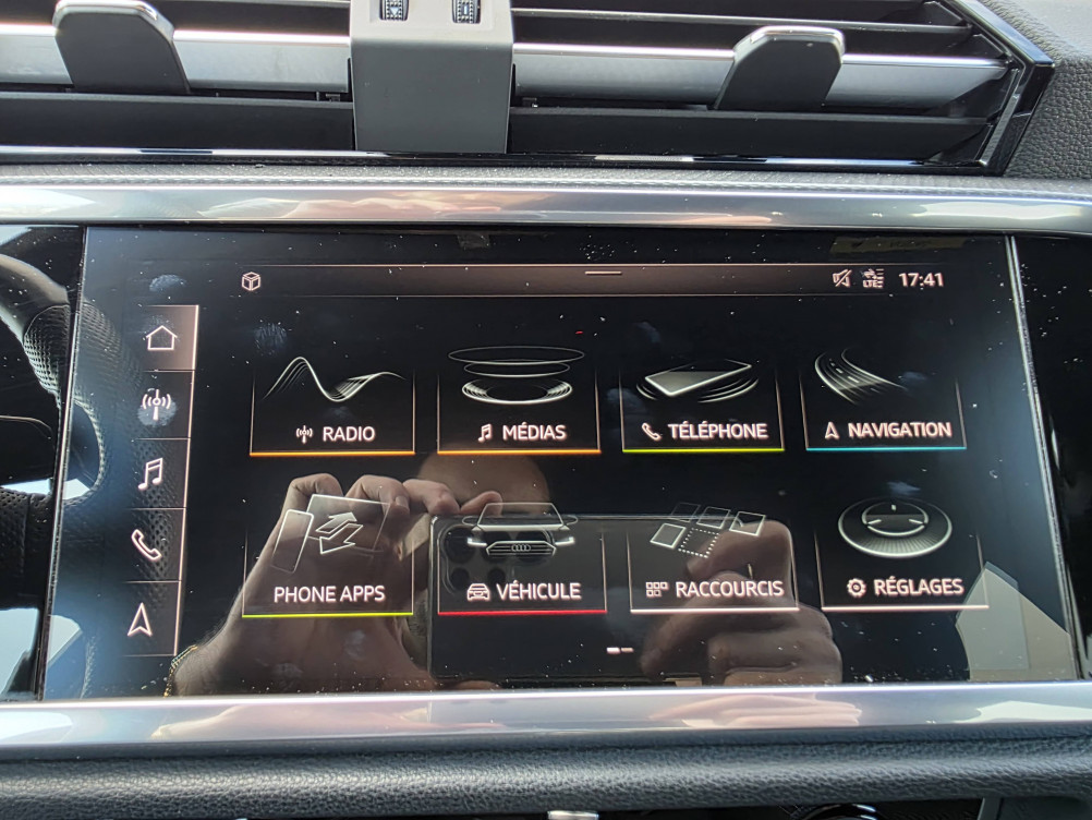 Acheter Audi Q3 Q3 Sportback 35 TDI 150 ch S tronic 7 S line 5p occasion dans les concessions du Groupe Faurie