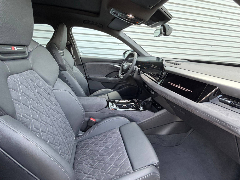 Acheter Audi Q6 E-TRON Q6 e-tron Sportback 306 ch 100 kWh performance S line 5p neuf dans les concessions du Groupe Faurie