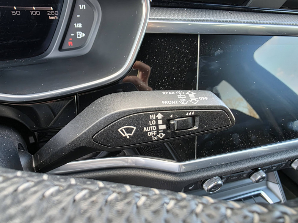 Acheter Audi Q3 Q3 Sportback 35 TDI 150 ch S tronic 7 S line 5p occasion dans les concessions du Groupe Faurie