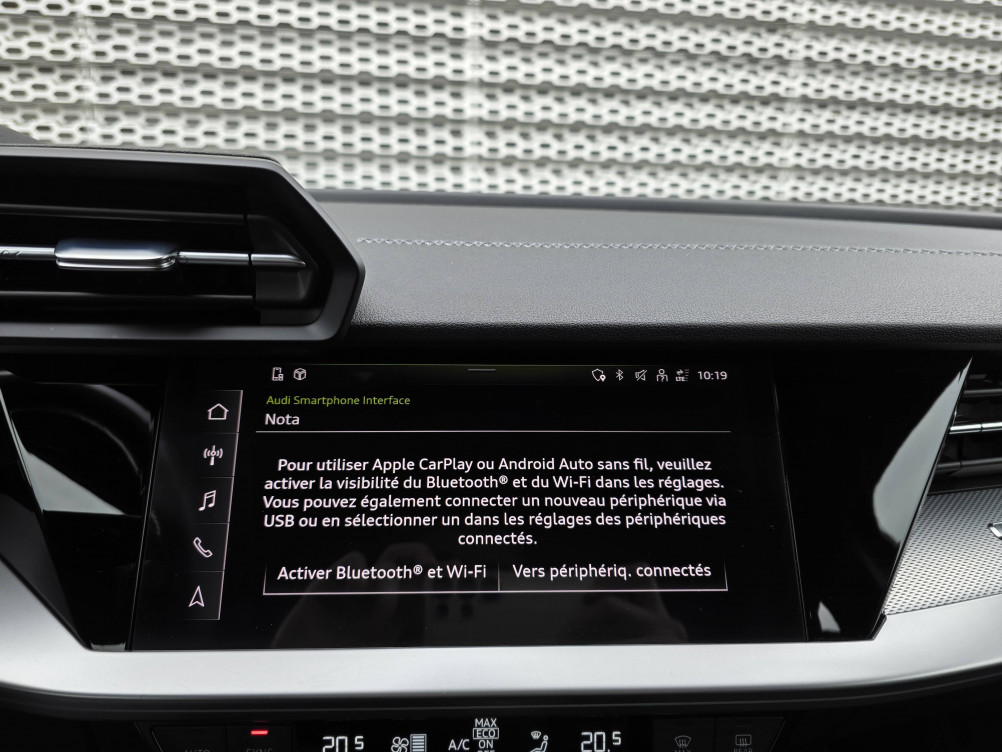 Acheter Audi A3 A3 Sportback 40 TFSIe 204 S tronic 6 S Line 5p occasion dans les concessions du Groupe Faurie