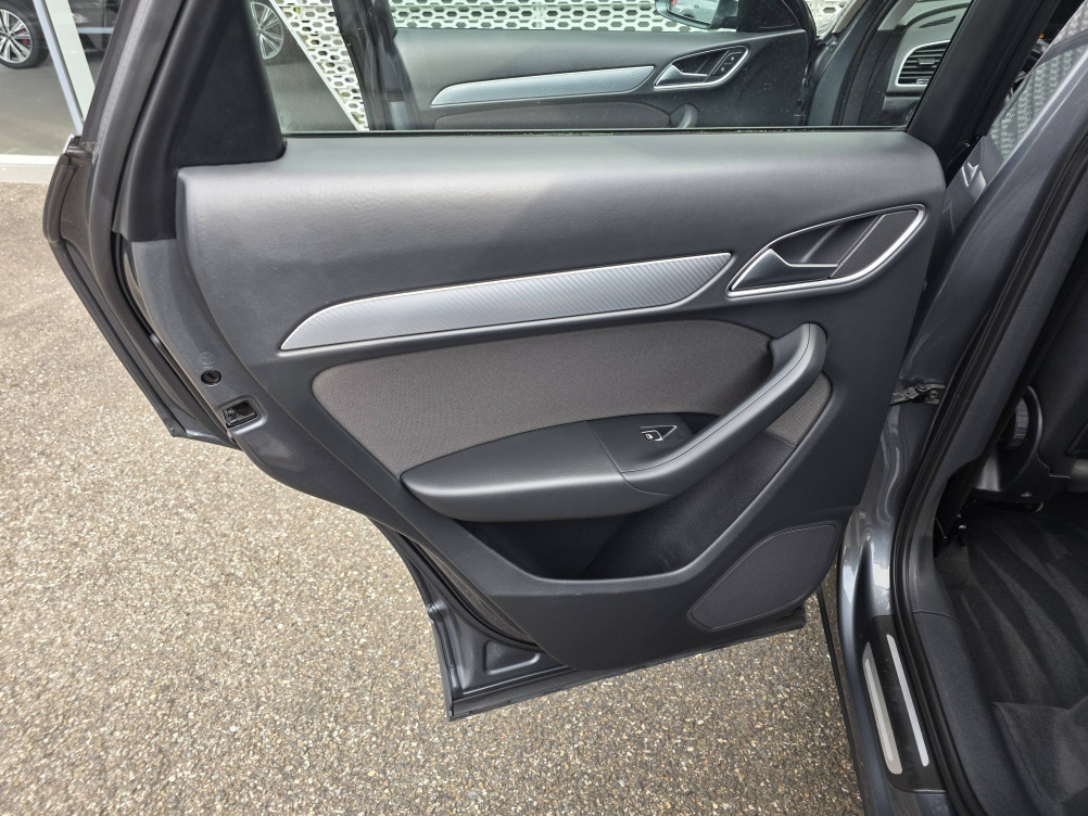 Acheter Audi Q3 Q3 2.0 TDI 150 ch S tronic 7 Ambiente 5p occasion dans les concessions du Groupe Faurie