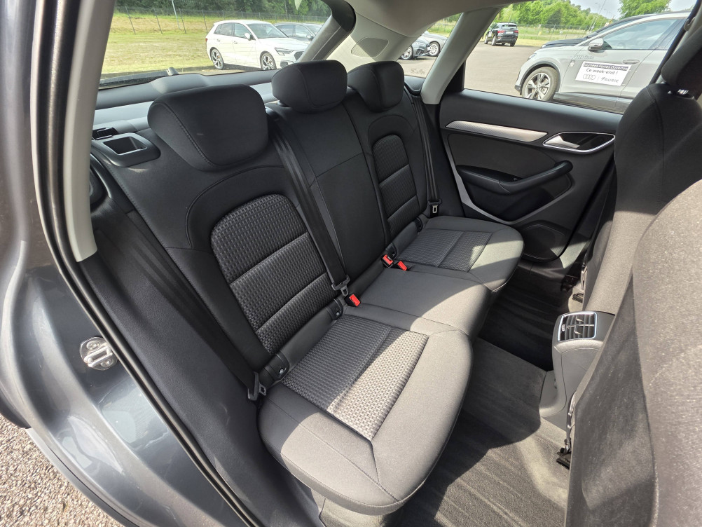 Acheter Audi Q3 Q3 2.0 TDI 150 ch S tronic 7 Ambiente 5p occasion dans les concessions du Groupe Faurie