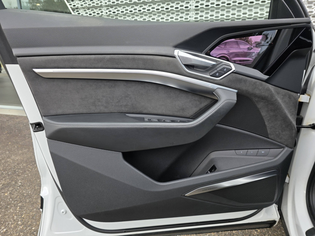 Acheter Audi E-Tron e-tron Sportback 50 quattro 313 ch Avus Extended 5p occasion dans les concessions du Groupe Faurie