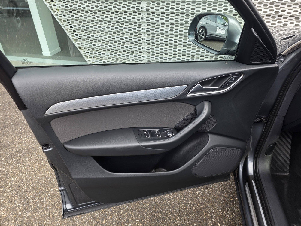 Acheter Audi Q3 Q3 2.0 TDI 150 ch S tronic 7 Ambiente 5p occasion dans les concessions du Groupe Faurie