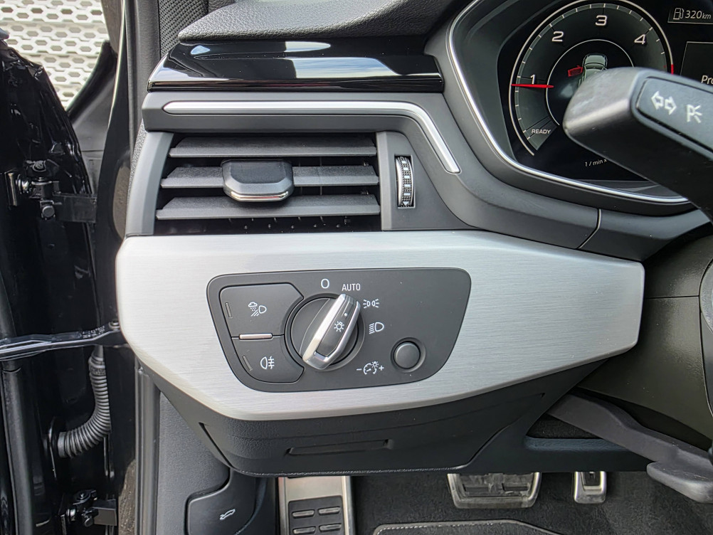 Acheter Audi A4 A4 Avant 40 TDI 204 S tronic 7 S line 5p occasion dans les concessions du Groupe Faurie