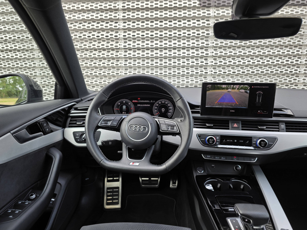 Acheter Audi A4 A4 Avant 40 TDI 204 S tronic 7 S line 5p occasion dans les concessions du Groupe Faurie