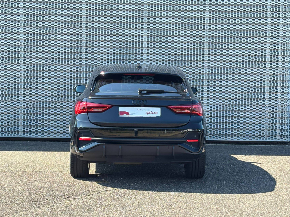 Acheter Audi Q3 Q3 Sportback 35 TDI 150 ch S tronic 7 S line 5p occasion dans les concessions du Groupe Faurie