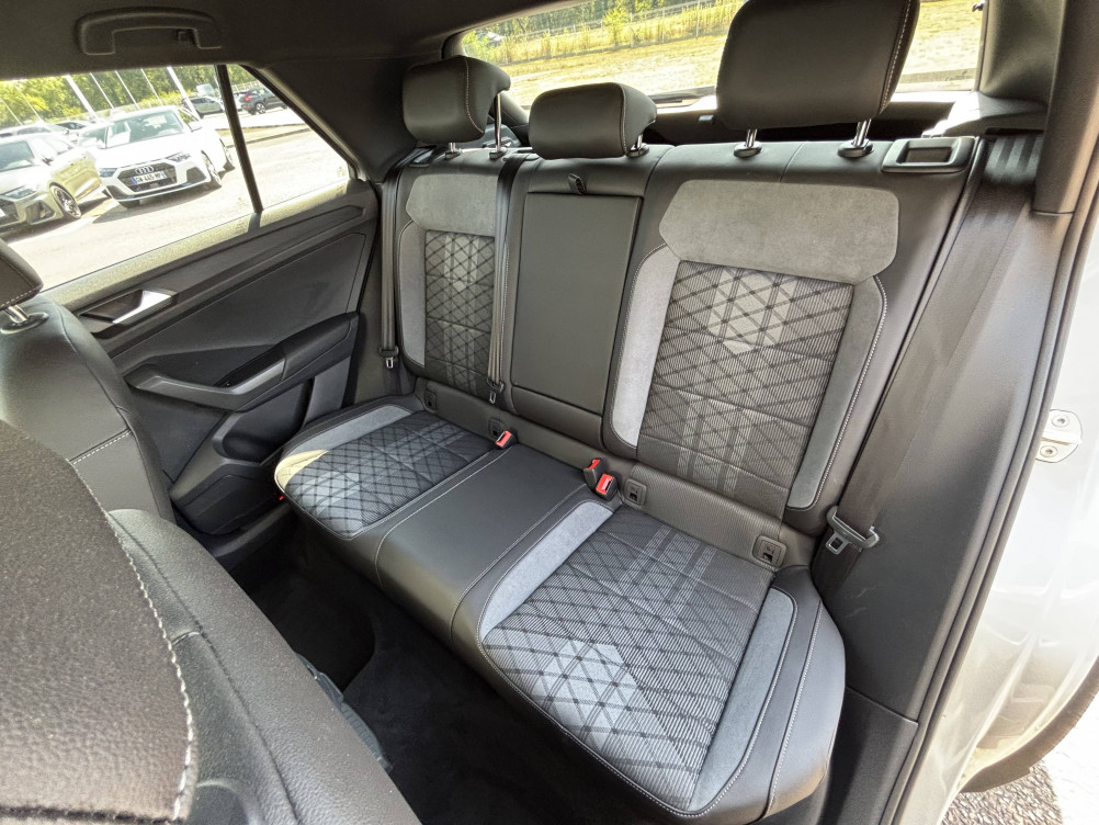 Acheter Volkswagen T-Roc T-Roc 1.5 TSI EVO 150 Start/Stop DSG7 R-Line 5p occasion dans les concessions du Groupe Faurie