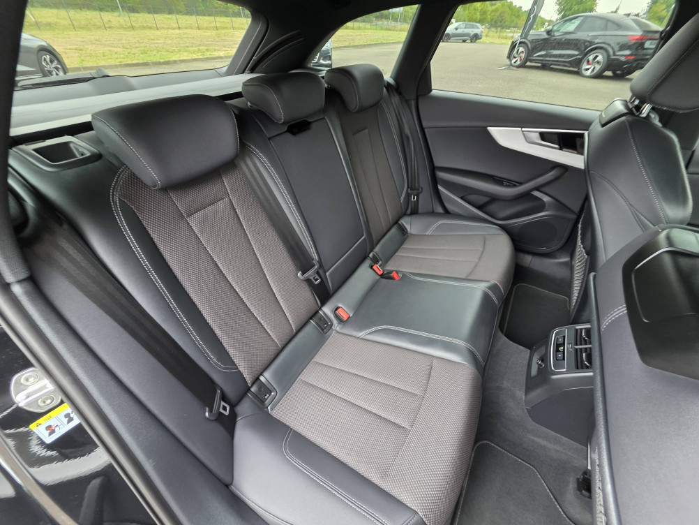 Acheter Audi A4 A4 Avant 35 TDI 163 S tronic 7 S line 5p occasion dans les concessions du Groupe Faurie