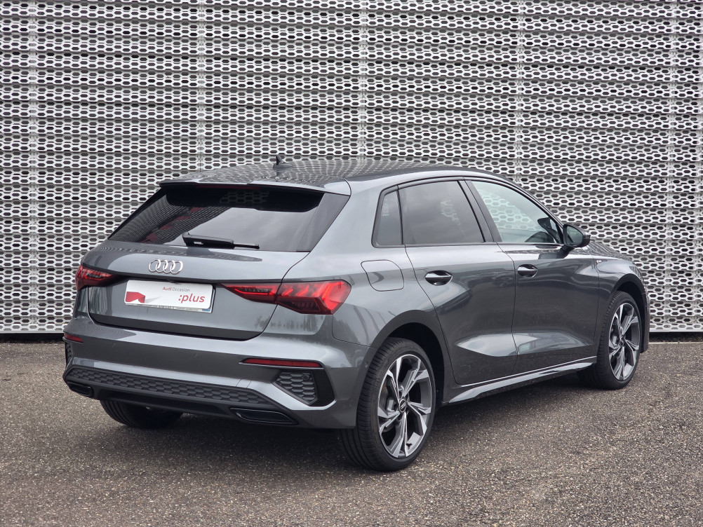 Acheter Audi A3 A3 Sportback 35 TFSI Mild Hybrid 150 S tronic 7 S Line 5p occasion dans les concessions du Groupe Faurie