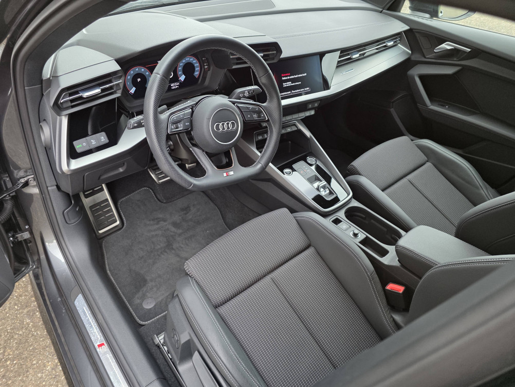 Acheter Audi A3 A3 Sportback 35 TFSI Mild Hybrid 150 S tronic 7 S Line 5p occasion dans les concessions du Groupe Faurie