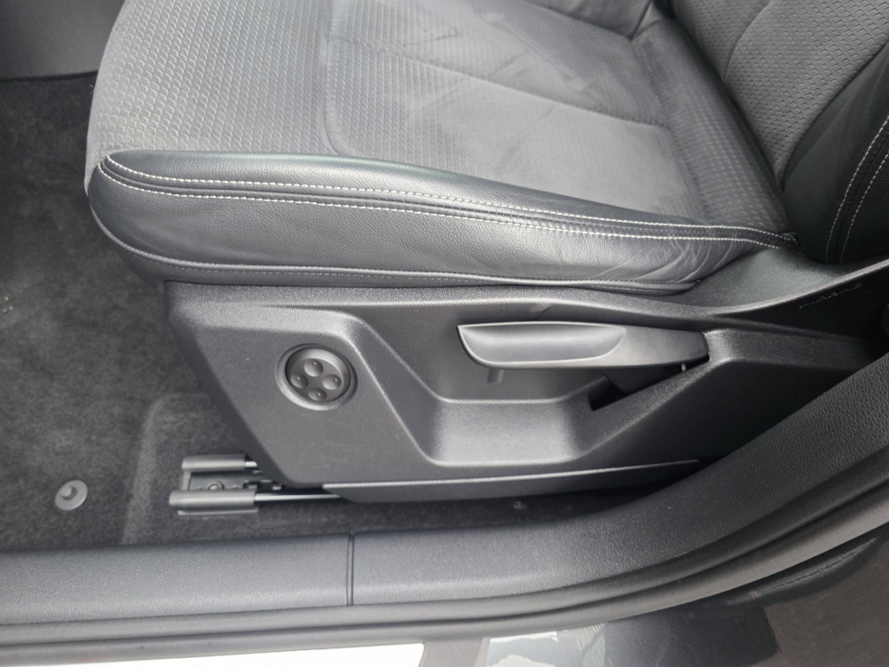 Acheter Audi Q2 Q2 30 TDI 116 S tronic 7 S line Plus 5p occasion dans les concessions du Groupe Faurie
