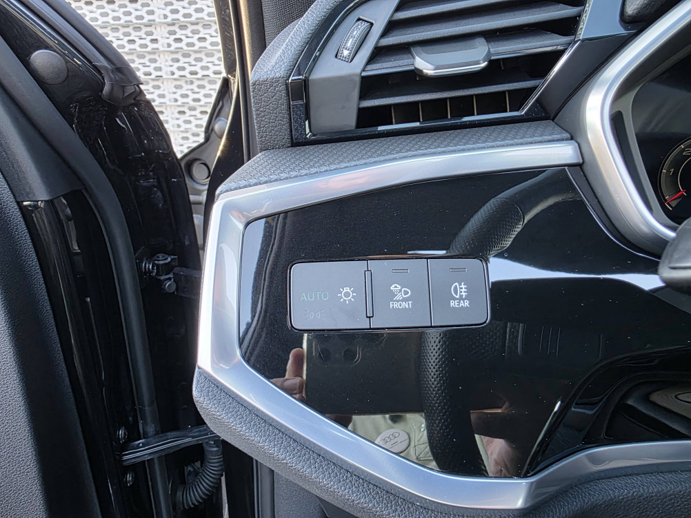 Acheter Audi Q3 Q3 Sportback 35 TDI 150 ch S tronic 7 S line 5p occasion dans les concessions du Groupe Faurie