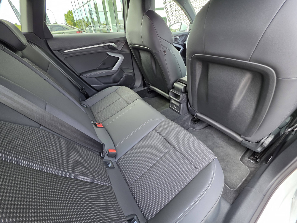 Acheter Audi A3 A3 Sportback TFSI Mild Hybrid 150 S tronic 7 S line 5p occasion dans les concessions du Groupe Faurie
