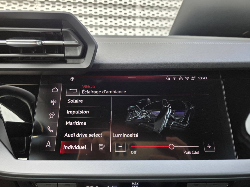 Acheter Audi A3 A3 Sportback TFSI Mild Hybrid 150 S tronic 7 S line 5p occasion dans les concessions du Groupe Faurie