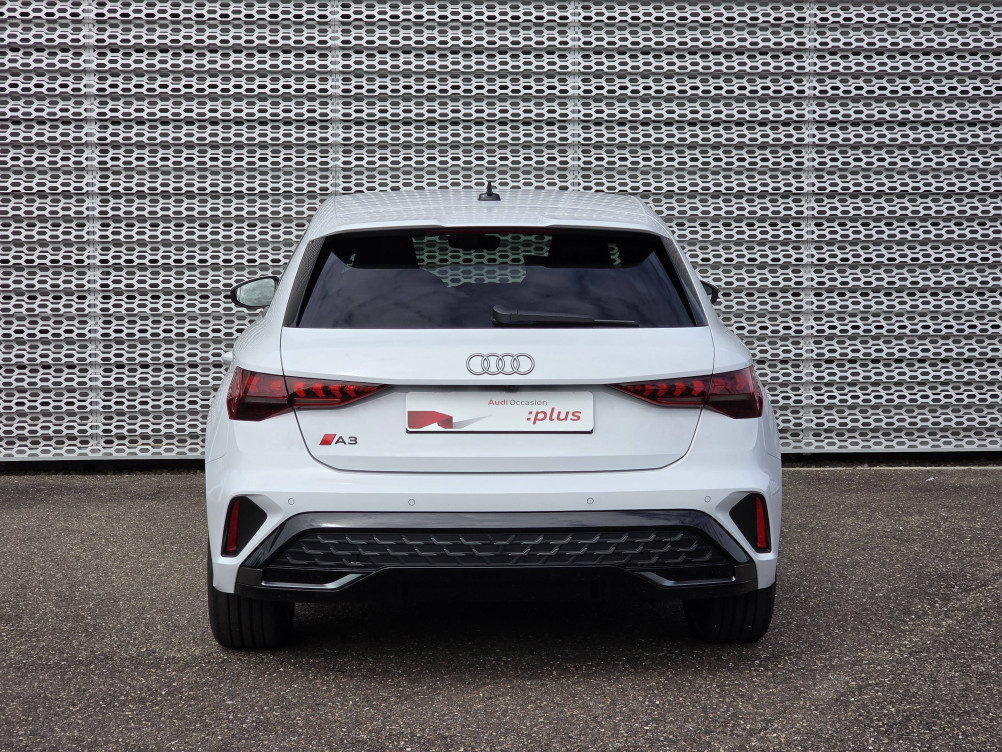 Acheter Audi A3 A3 Sportback TFSI Mild Hybrid 150 S tronic 7 S line 5p occasion dans les concessions du Groupe Faurie