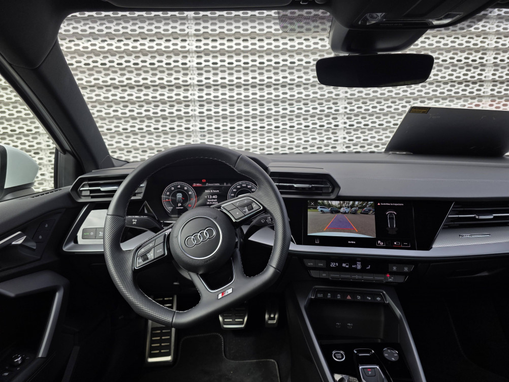 Acheter Audi A3 A3 Sportback TFSI Mild Hybrid 150 S tronic 7 S line 5p occasion dans les concessions du Groupe Faurie