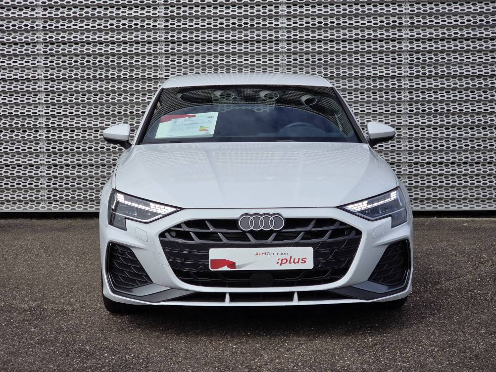 Acheter Audi A3 A3 Sportback TFSI Mild Hybrid 150 S tronic 7 S line 5p occasion dans les concessions du Groupe Faurie