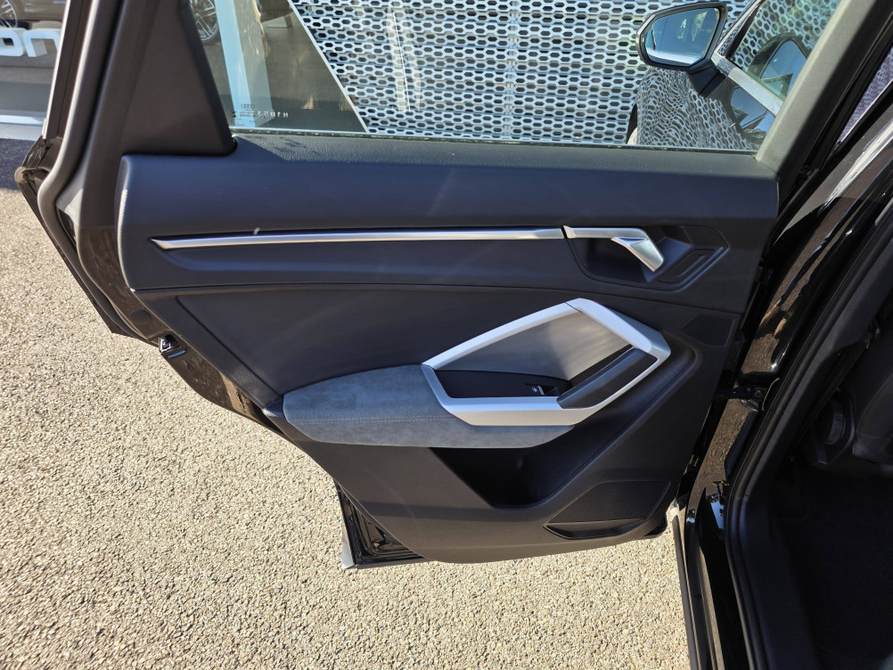 Acheter Audi Q3 Q3 35 TDI 150 ch S tronic 7 Design Luxe 5p occasion dans les concessions du Groupe Faurie