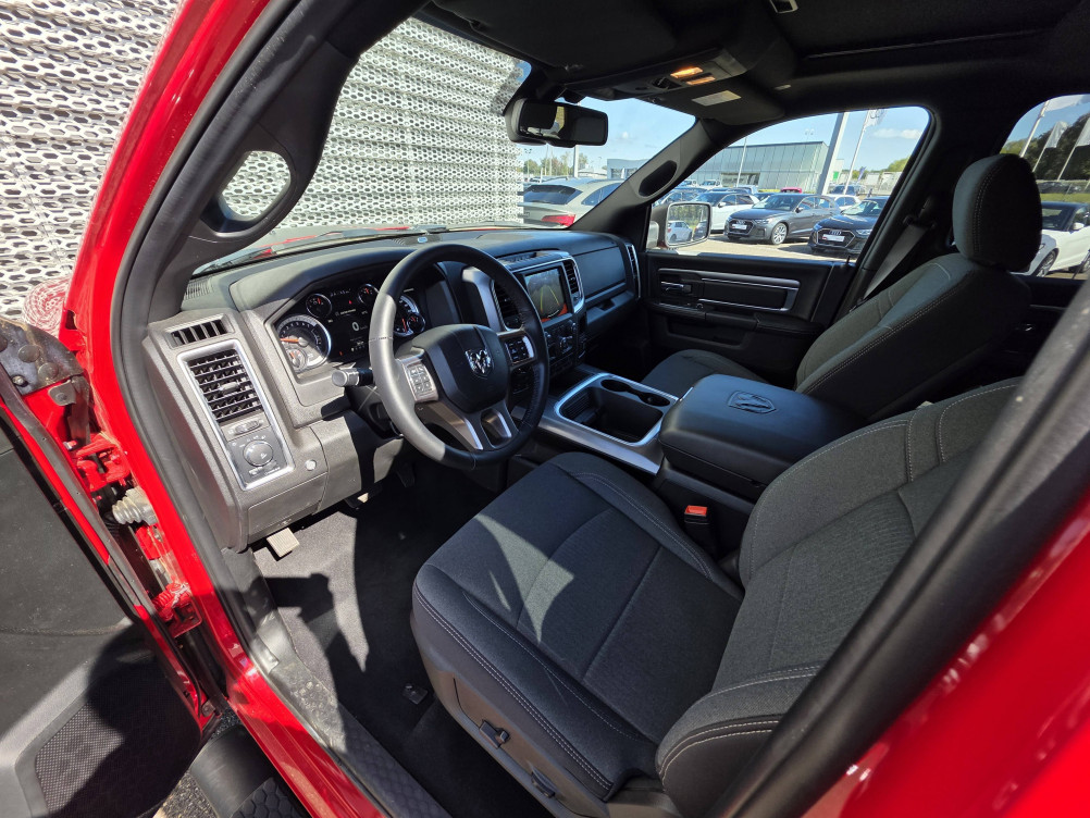 Acheter Dodge RAM Nitro DODGE RAM 1500 Crew Cab SLT WARLOCK 5p occasion dans les concessions du Groupe Faurie