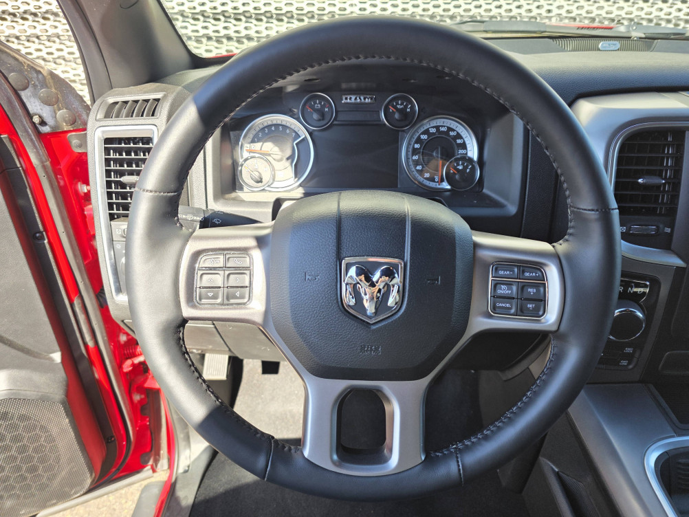 Acheter Dodge RAM Nitro DODGE RAM 1500 Crew Cab SLT WARLOCK 5p occasion dans les concessions du Groupe Faurie