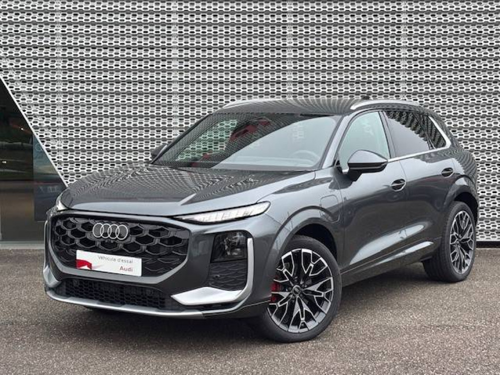 Acheter Audi Q3 Q3 e-hybrid 272 ch S tronic 6 S line 5p neuf dans les concessions du Groupe Faurie