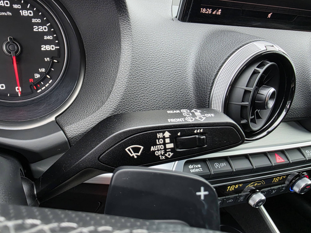 Acheter Audi Q2 Q2 30 TDI 116 S tronic 7 S line 5p occasion dans les concessions du Groupe Faurie