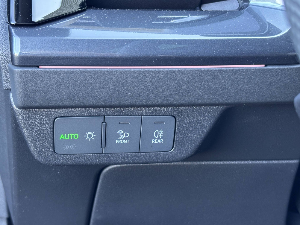 Acheter Audi Q4 Q4 e-tron 45 285 ch 82 kWh  5p neuf dans les concessions du Groupe Faurie