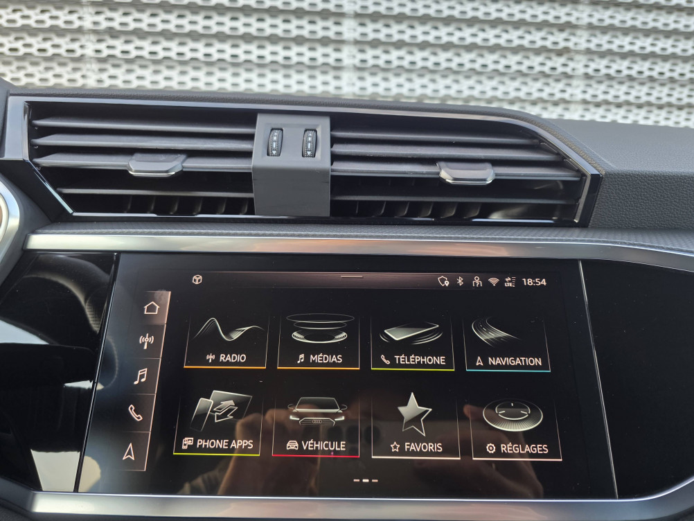 Acheter Audi Q3 Q3 Sportback 35 TDI 150 ch S tronic 7 S line plus 5p occasion dans les concessions du Groupe Faurie