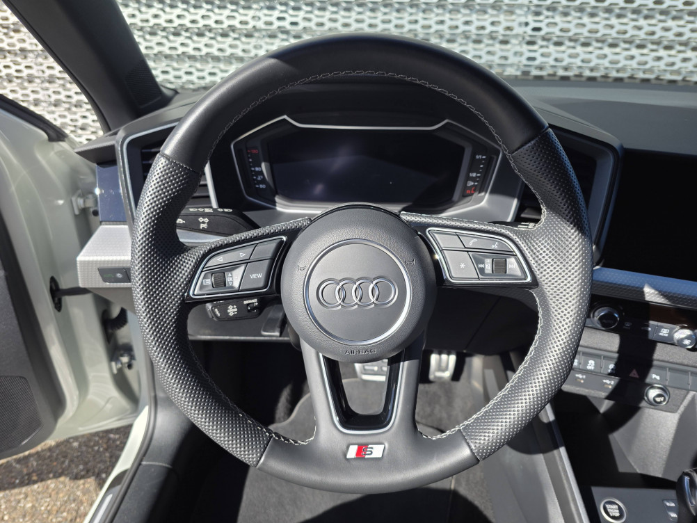 Acheter Audi A1 A1 Sportback 30 TFSI 116 ch S tronic 7 S Line 5p occasion dans les concessions du Groupe Faurie