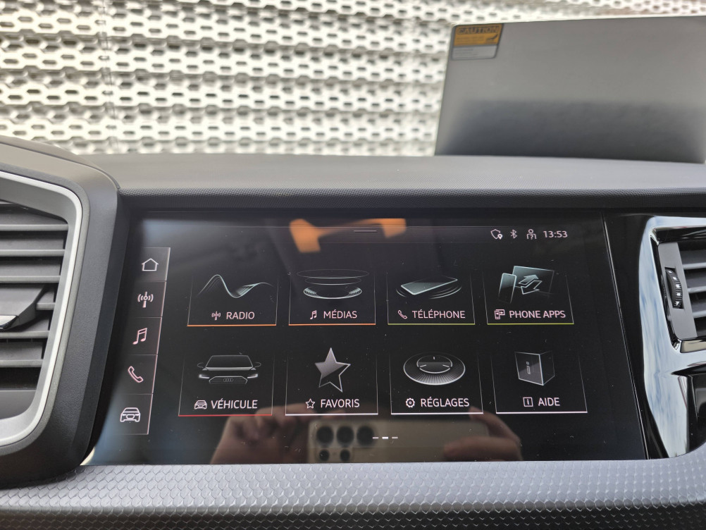 Acheter Audi A1 A1 Sportback 30 TFSI 110 ch S tronic 7 Advanced 2 5p occasion dans les concessions du Groupe Faurie