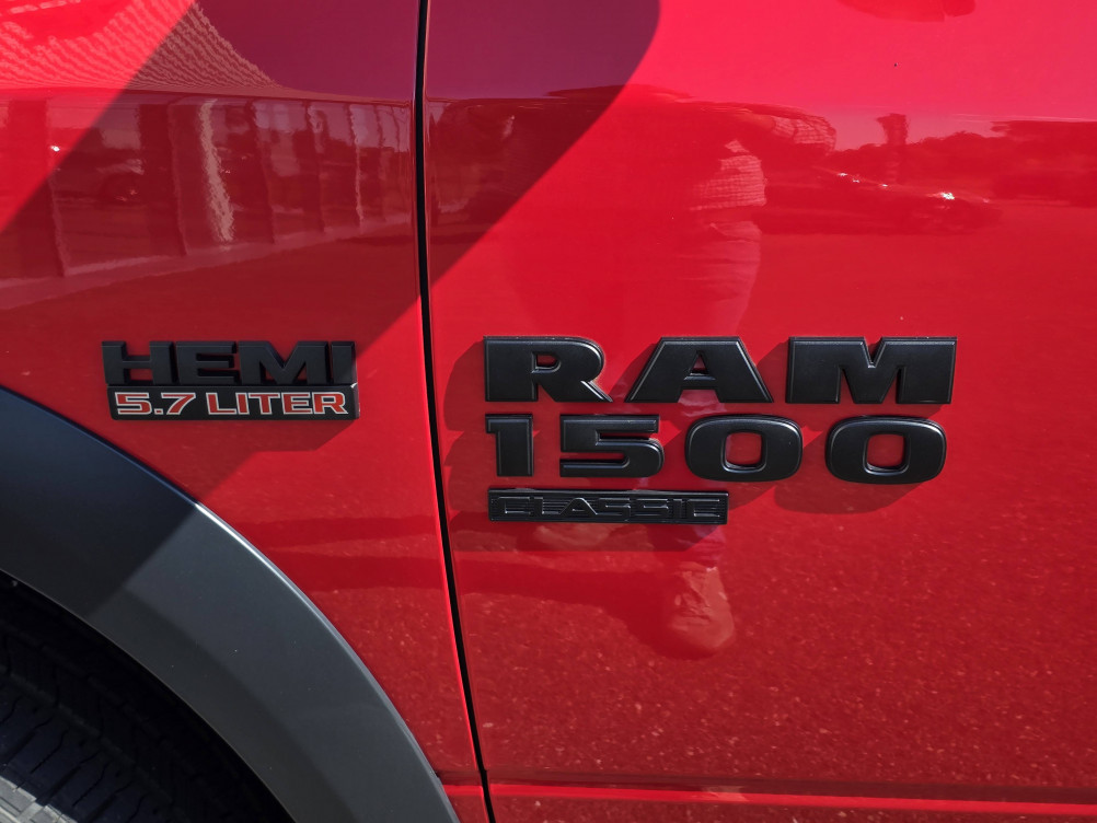 Acheter Dodge RAM Nitro DODGE RAM 1500 Crew Cab SLT WARLOCK 5p occasion dans les concessions du Groupe Faurie