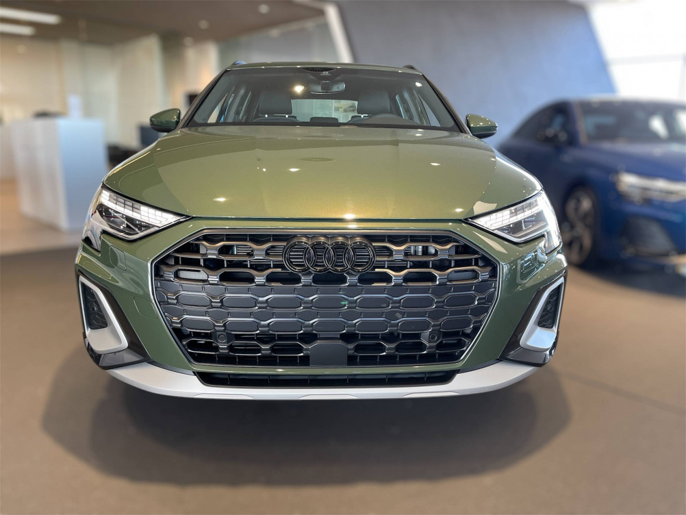 Acheter Audi A3 A3 Allstreet 35 TFSI Mild Hybrid 150 S tronic 7 Avus 5p neuf dans les concessions du Groupe Faurie