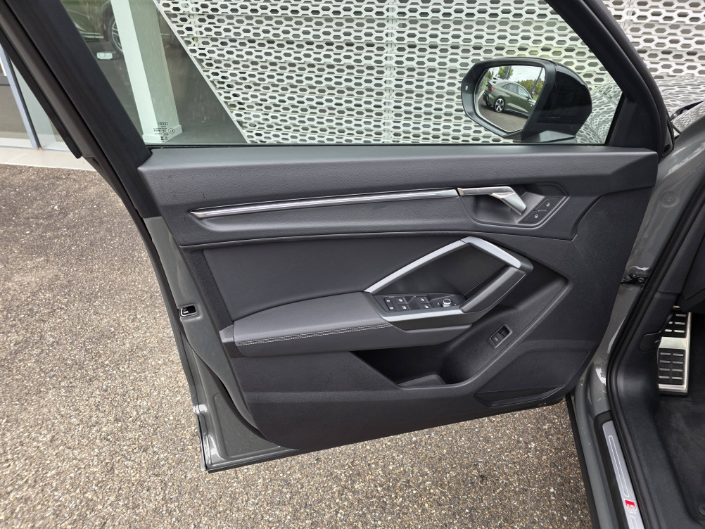 Acheter Audi Q3 Q3 35 TDI 150 ch S tronic 7 S line plus 5p occasion dans les concessions du Groupe Faurie