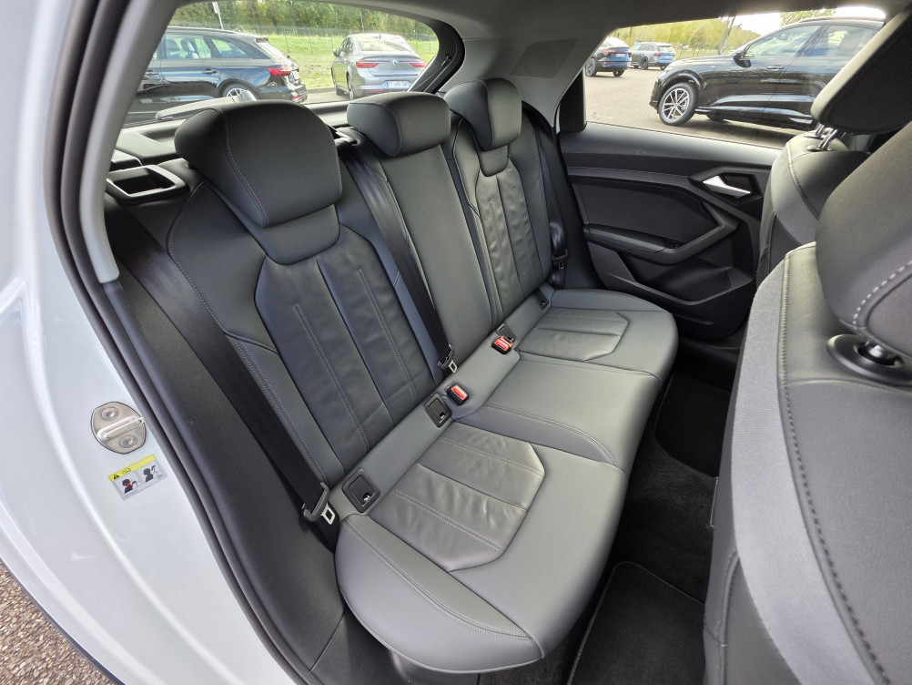 Acheter Audi A1 A1 Citycarver 35 TFSI 150 ch S tronic 7 Design Luxe 5p occasion dans les concessions du Groupe Faurie