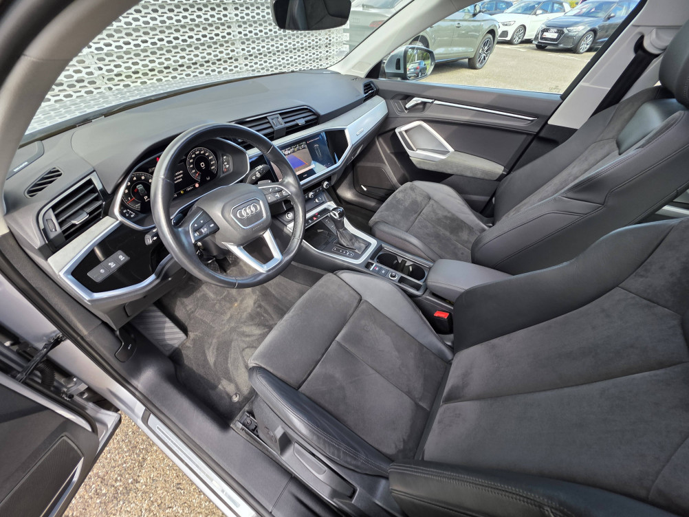 Acheter Audi Q3 Q3 35 TFSI 150 ch S tronic 7 Design Luxe 5p occasion dans les concessions du Groupe Faurie