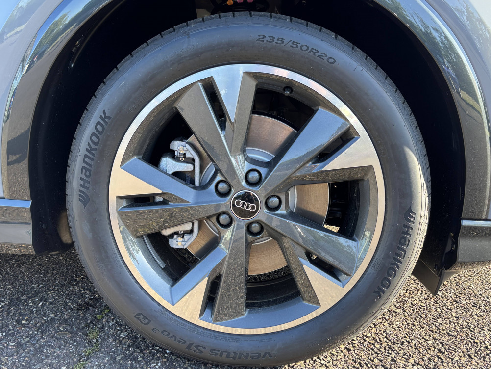 Acheter Audi Q4 Q4 e-tron 45 285 ch 82 kWh  5p neuf dans les concessions du Groupe Faurie