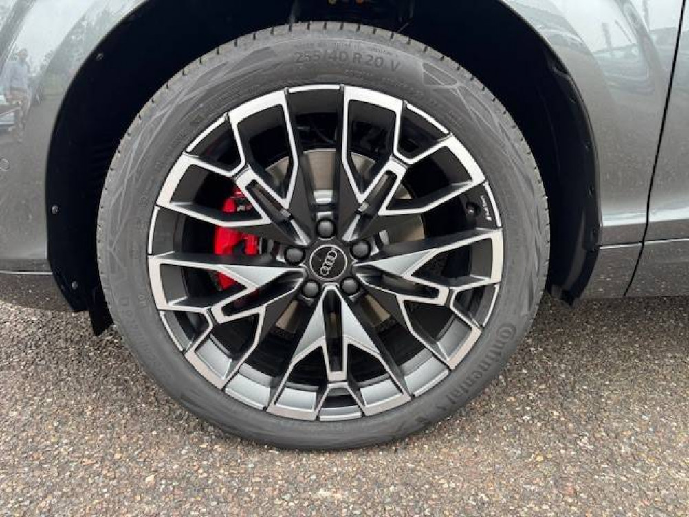 Acheter Audi Q3 Q3 e-hybrid 272 ch S tronic 6 S line 5p neuf dans les concessions du Groupe Faurie