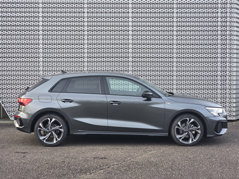 Acheter Audi A3 A3 Sportback 35 TFSI Mild Hybrid 150 S tronic 7 S Line 5p occasion dans les concessions du Groupe Faurie