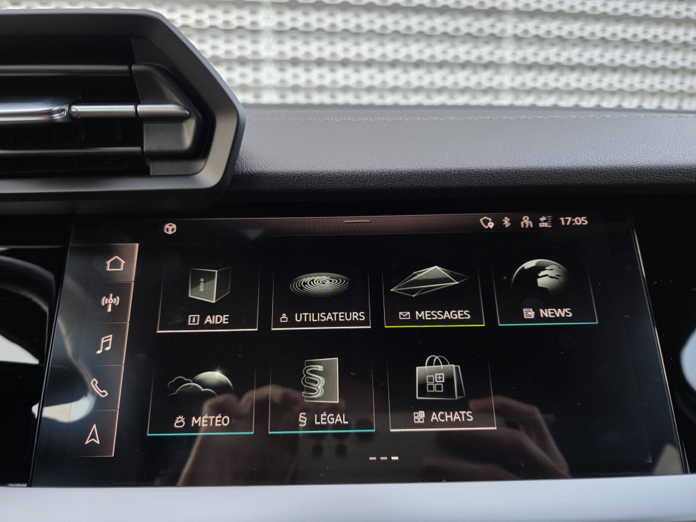 Acheter Audi A3 A3 Sportback 35 TFSI Mild Hybrid 150 S tronic 7 S Line 5p occasion dans les concessions du Groupe Faurie